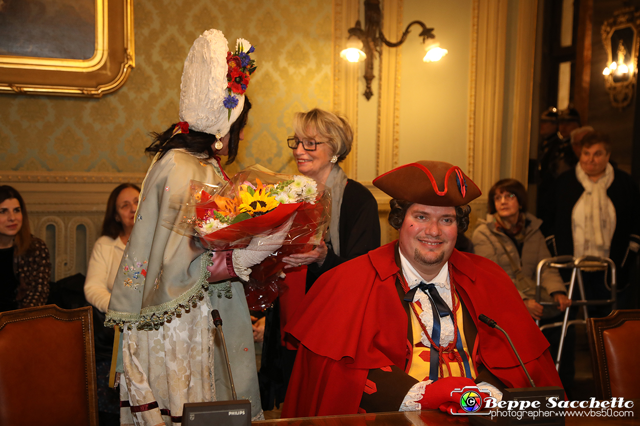 VBS_3587 - Investitura Ufficiale Gianduja e Giacometta Famija Turineisa - Carnevale di Torino 2024.jpg